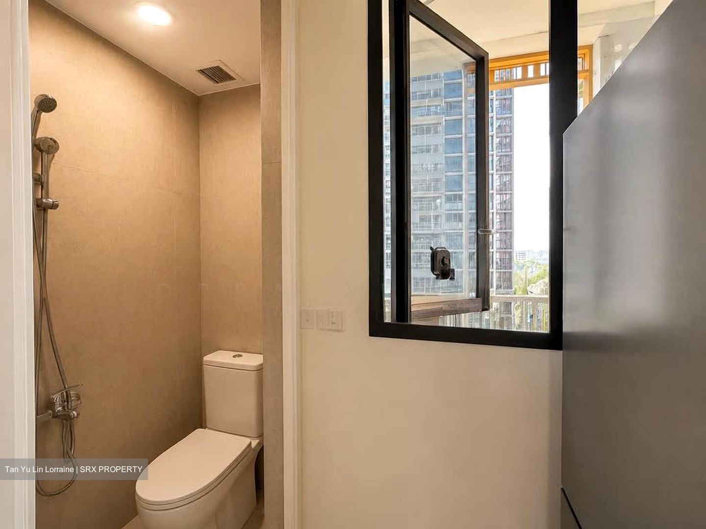 Penrose (D14), Apartment #593538121